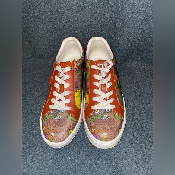 Coach Sneakers - Picture 1 of 6